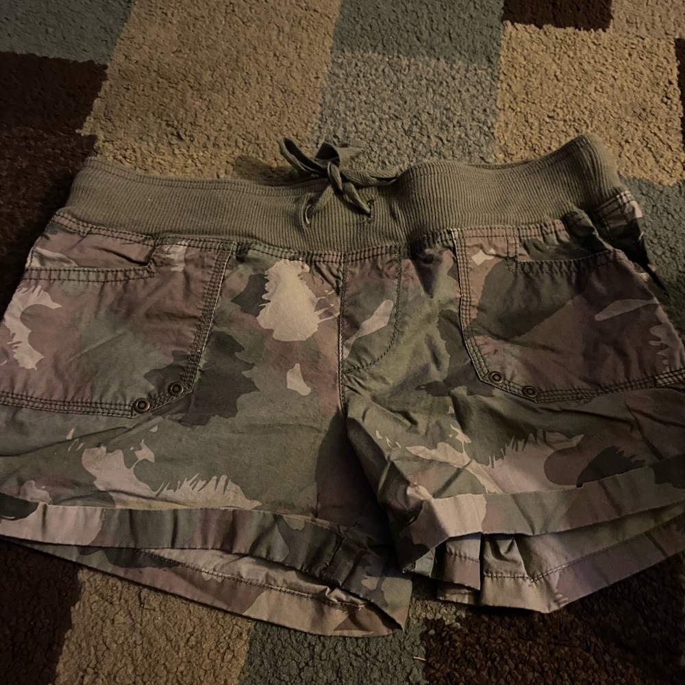 Womens camo shorts